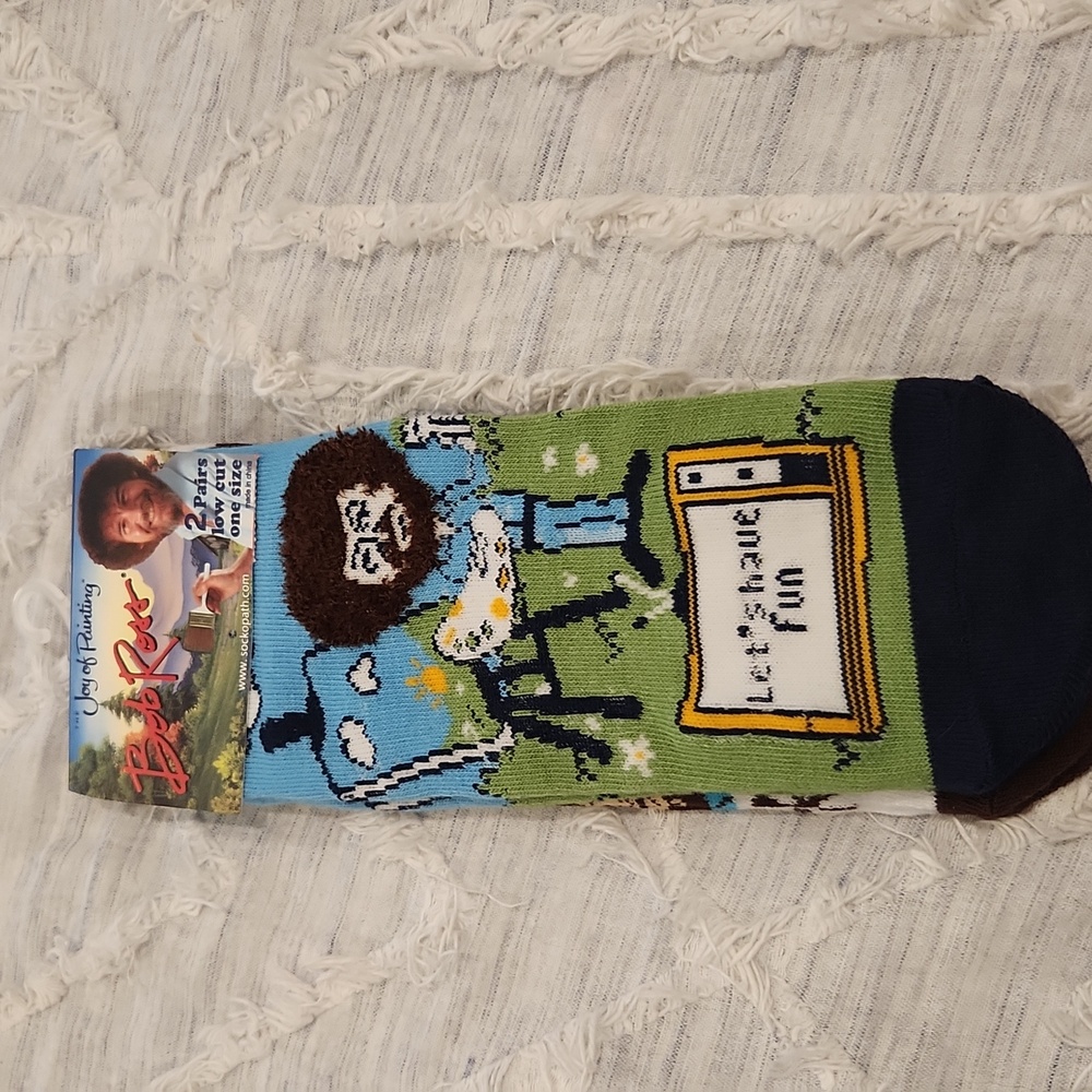 The joy of painting unisex Bob Ross 2 pack low cut socks, new with tags!